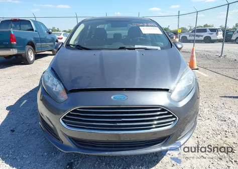 2015 Ford Fiesta Se из США, поврежденный, VIN 3FADP4BE1FM141376
